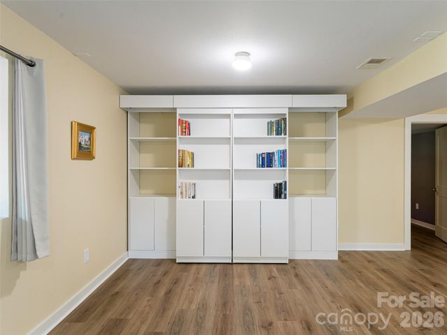 17 Beaverdam Court, Asheville, NC 28804