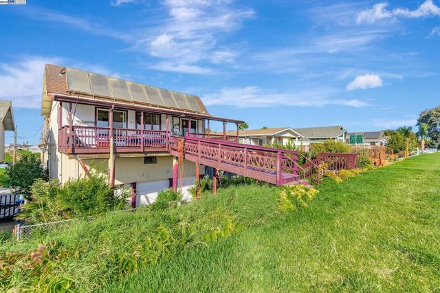 71 Taylor Pl, Bethel Island, CA 94511