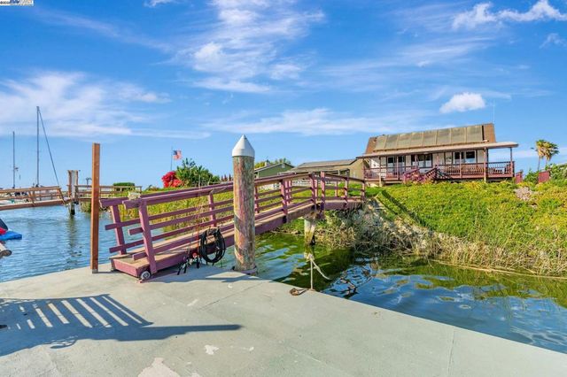 71 Taylor Pl, Bethel Island, CA 94511