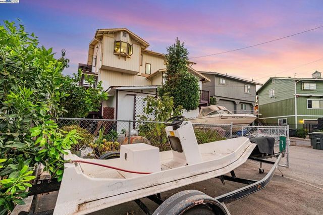 71 Taylor Pl, Bethel Island, CA 94511