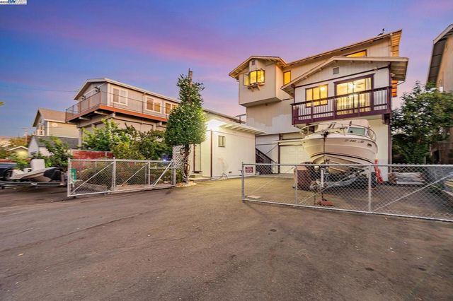 71 Taylor Pl, Bethel Island, CA 94511