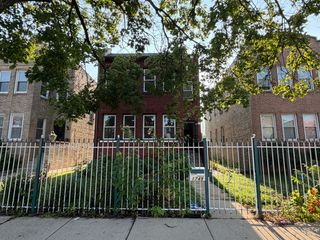 1749 N Meade Avenue, Chicago, IL 60639