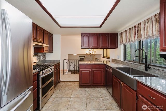3711 SE Ardenwald Place, Port Orchard, WA 98366