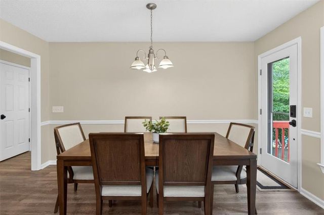 535 Matthew Drive, Canton, GA 30115