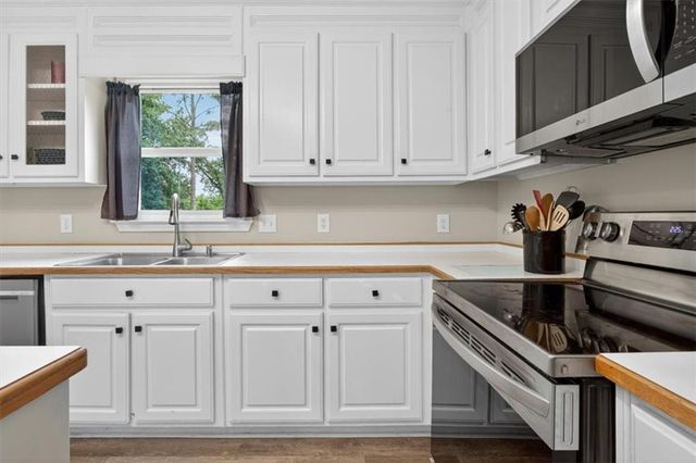 535 Matthew Drive, Canton, GA 30115
