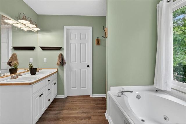 535 Matthew Drive, Canton, GA 30115