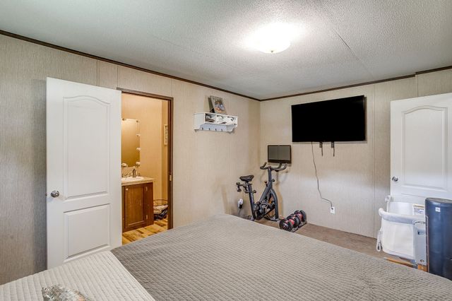 2708 Frontier Trail, Granbury, TX 76048
