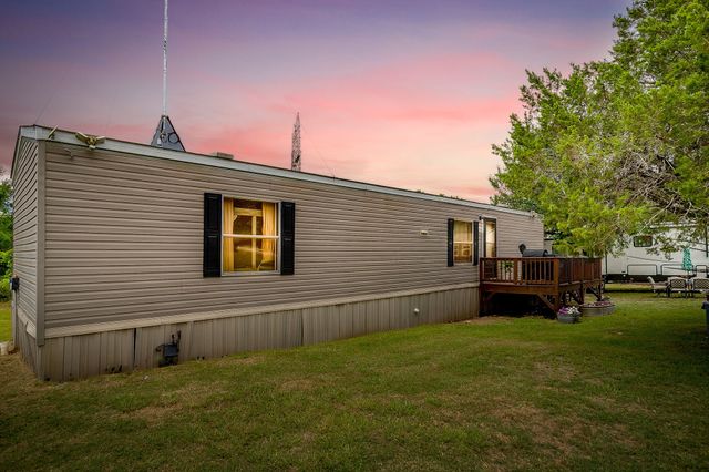 2708 Frontier Trail, Granbury, TX 76048