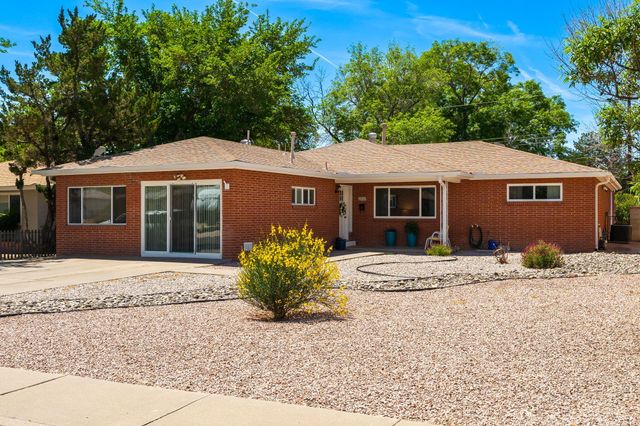 2717 Mesilla Street NE, Albuquerque, NM 87110
