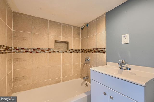 23 S AUGUSTA AVE, Baltimore, MD 21229