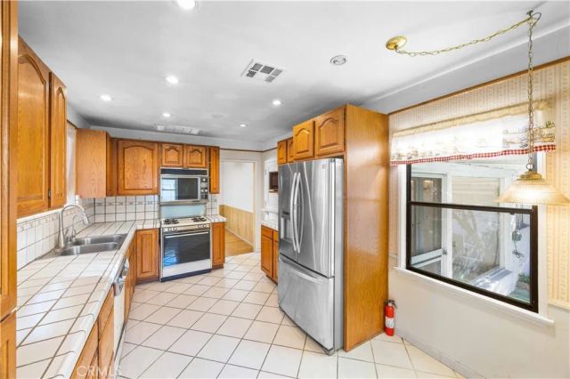 1207 Graynold, Glendale, CA 91202
