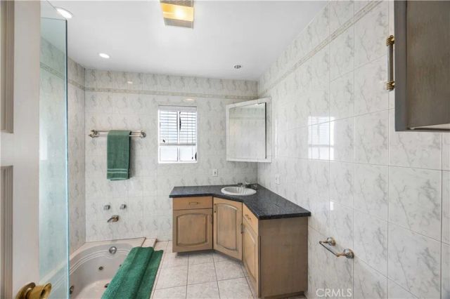 1207 Graynold, Glendale, CA 91202