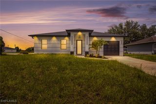2516 42nd ST SW, Lehigh Acres, FL 33976