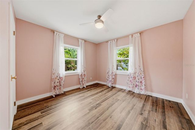 4730 BURLINGTON AVENUE N, St Petersburg, FL 33713