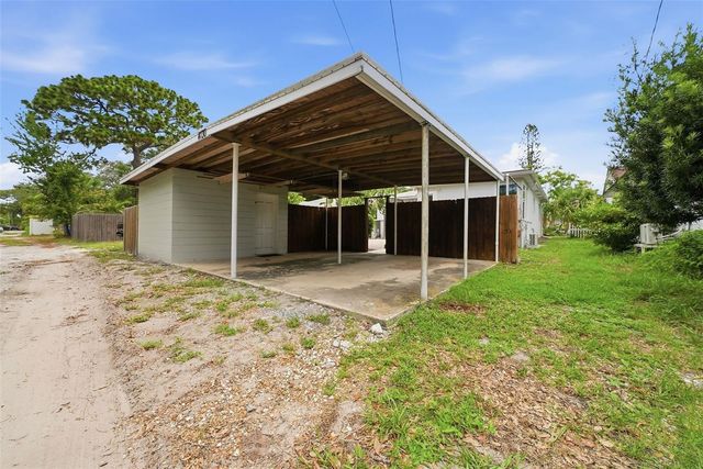 4730 BURLINGTON AVENUE N, St Petersburg, FL 33713