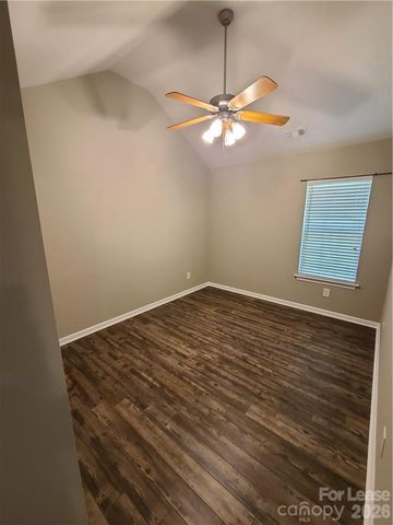 19231 Kanawha Drive, Cornelius, NC 28031