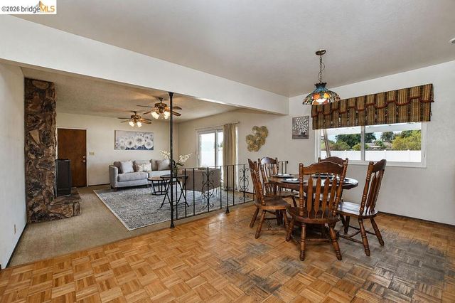 3199 Crismore Dr, Oakley, CA 94561