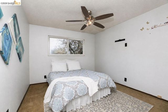 3199 Crismore Dr, Oakley, CA 94561