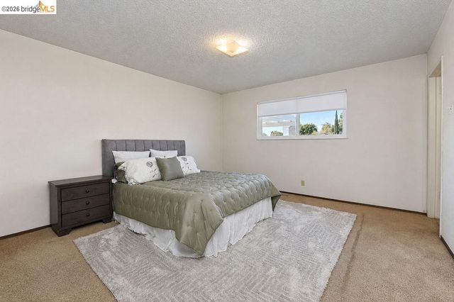 3199 Crismore Dr, Oakley, CA 94561