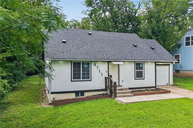4711 E 43rd Street, Kansas City, MO 64130