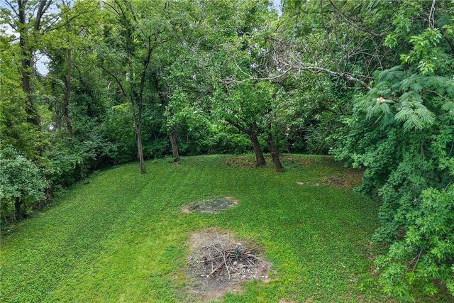 4711 E 43rd Street, Kansas City, MO 64130