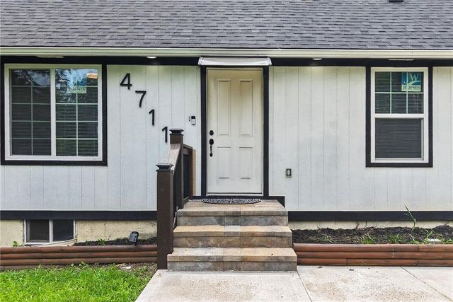 4711 E 43rd Street, Kansas City, MO 64130