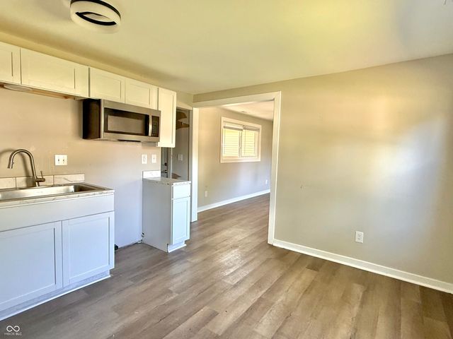 4132 N Vinewood Avenue, Indianapolis, IN 46254
