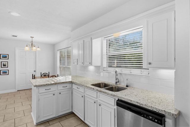 7107 Mission Bay Drive, Houston, TX 77083