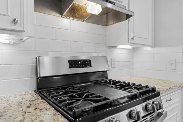 7107 Mission Bay Drive, Houston, TX 77083