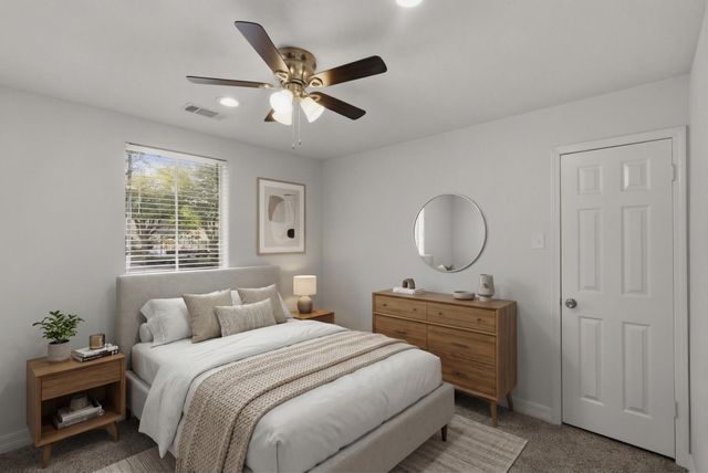 7107 Mission Bay Drive, Houston, TX 77083