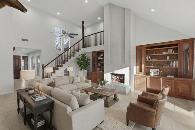 7107 Mission Bay Drive, Houston, TX 77083