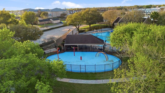 7107 Mission Bay Drive, Houston, TX 77083