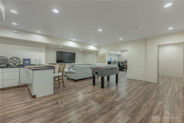 8272 Snake Road, Trotwood, OH 45426