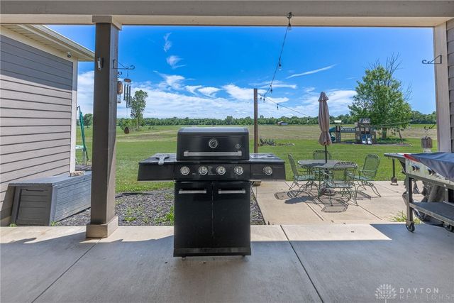 8272 Snake Road, Trotwood, OH 45426