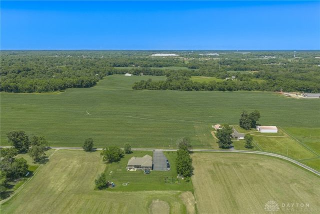 8272 Snake Road, Trotwood, OH 45426