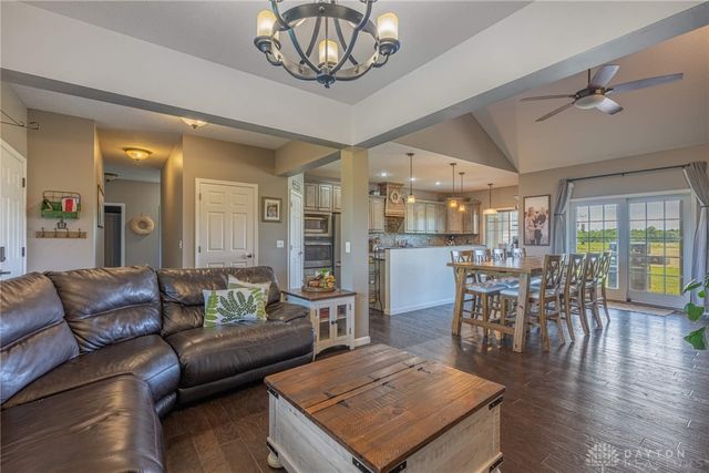 8272 Snake Road, Trotwood, OH 45426