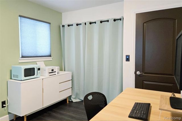 488 Dexter Avenue, Ypsilanti, MI 48197