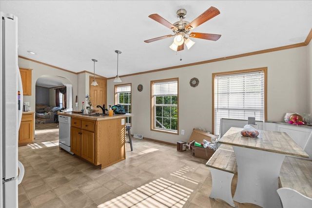 525 Christmas Lane, Williston, VT 05495