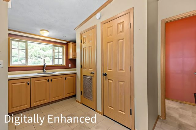 525 Christmas Lane, Williston, VT 05495