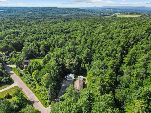 525 Christmas Lane, Williston, VT 05495