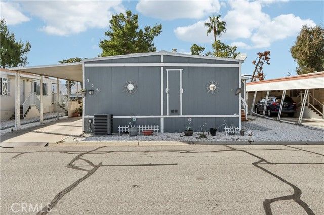 5001 W Florida 208, Hemet, CA 92545