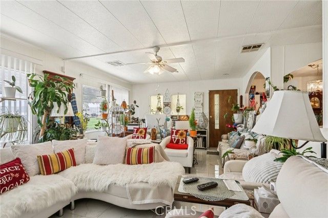 5001 W Florida 208, Hemet, CA 92545