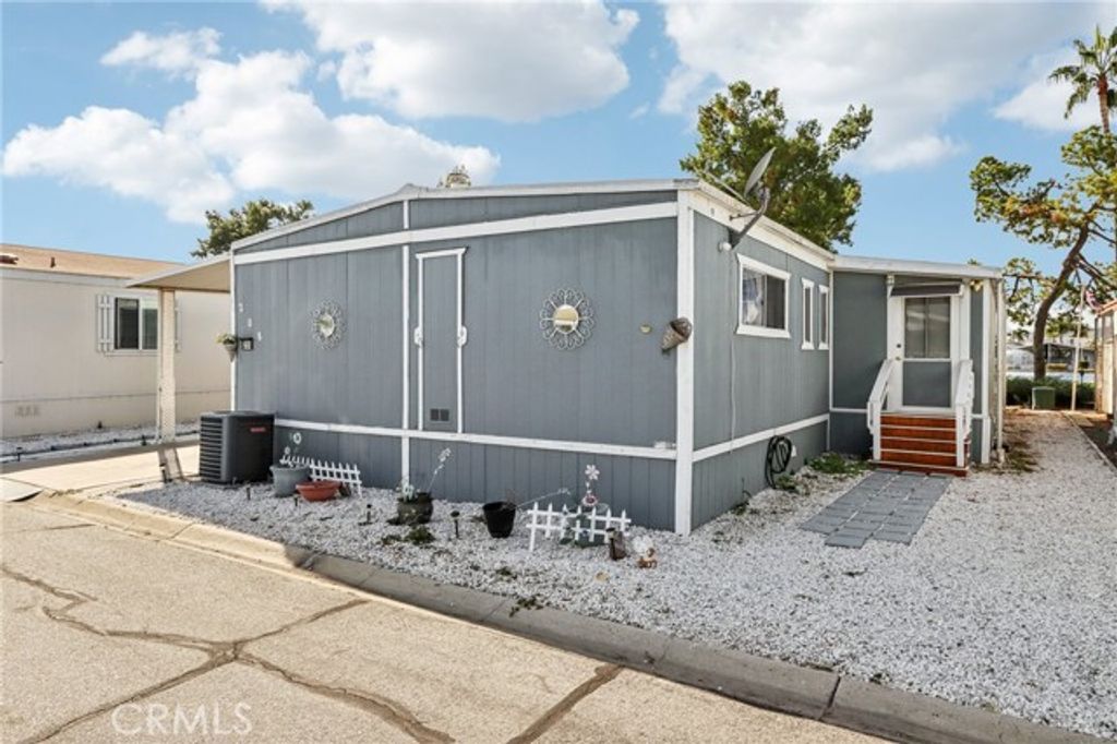 5001 W Florida 208, Hemet, CA 92545