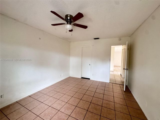5944 NW 21st Street 51C, Lauderhill, FL 33313