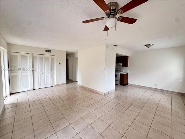 5944 NW 21st Street 51C, Lauderhill, FL 33313