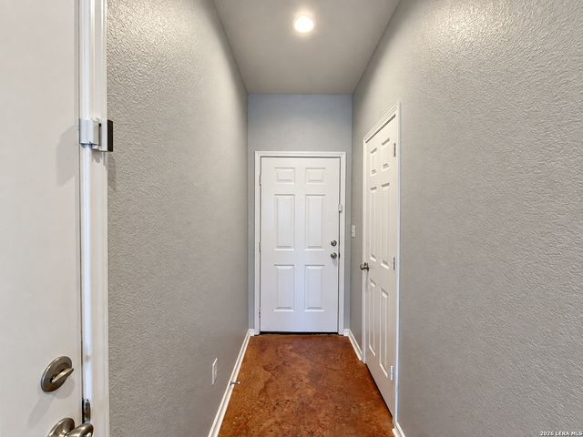 6918 Crestway Rd Unit 2, San Antonio, TX 78239