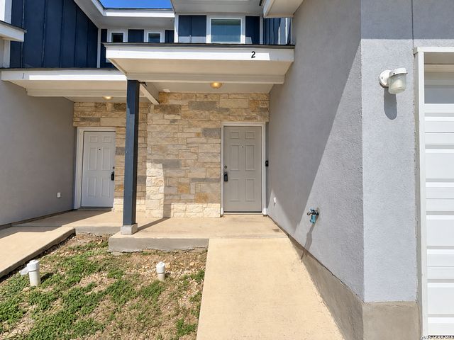 6918 Crestway Rd Unit 2, San Antonio, TX 78239