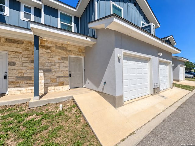 6918 Crestway Rd Unit 2, San Antonio, TX 78239
