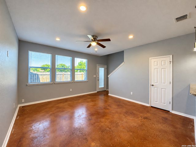 6918 Crestway Rd Unit 2, San Antonio, TX 78239