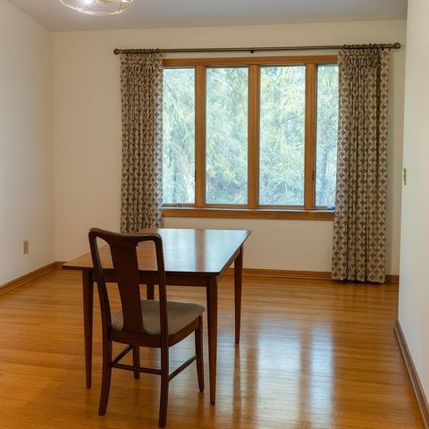 1429 W Skyline Drive, Madison, WI 53705